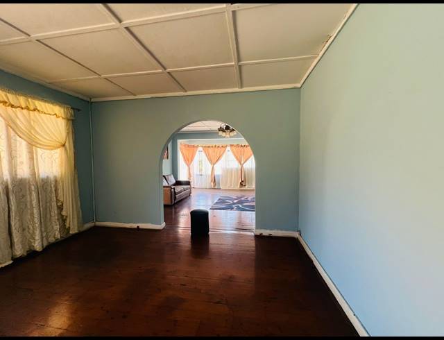 4 BEDROOM HOUSE TO LET IN UMBILO